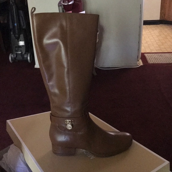 Michael Kors Shoes - Micheal kors boots